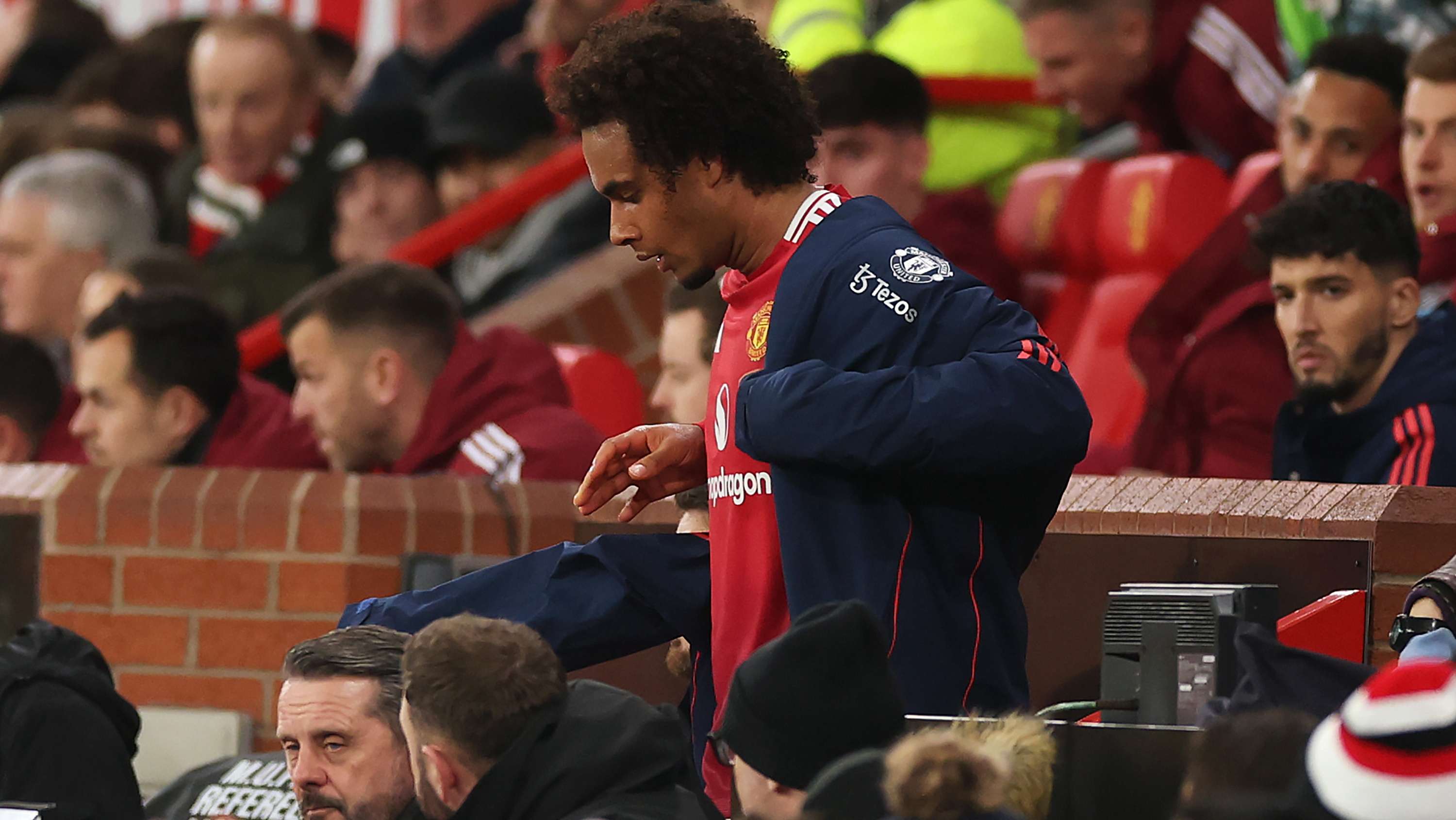 决赛次回合 决赛次回合